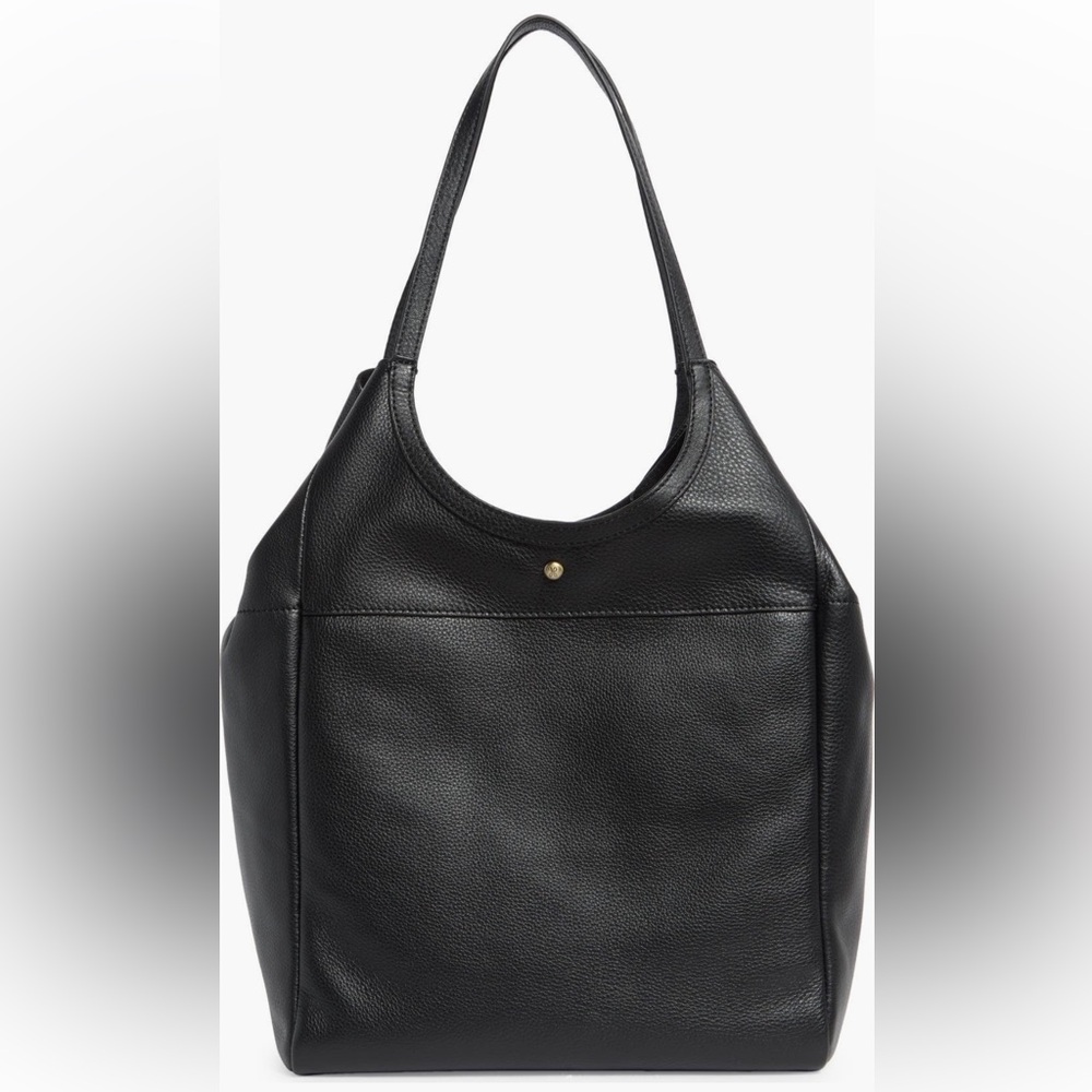 Hobo ladies native leather tote purse black